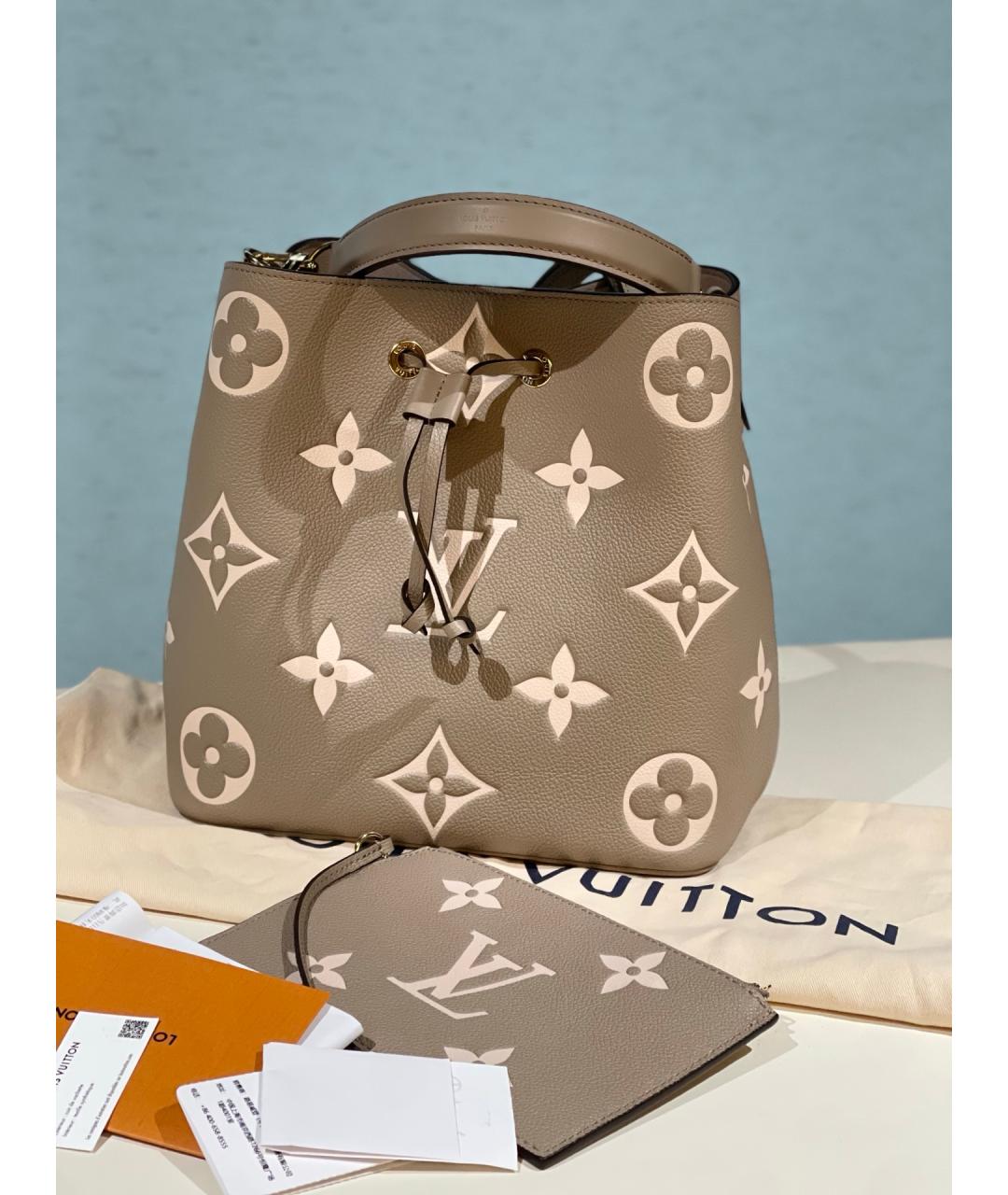 LOUIS VUITTON Серая кожаная сумка через плечо, фото 2