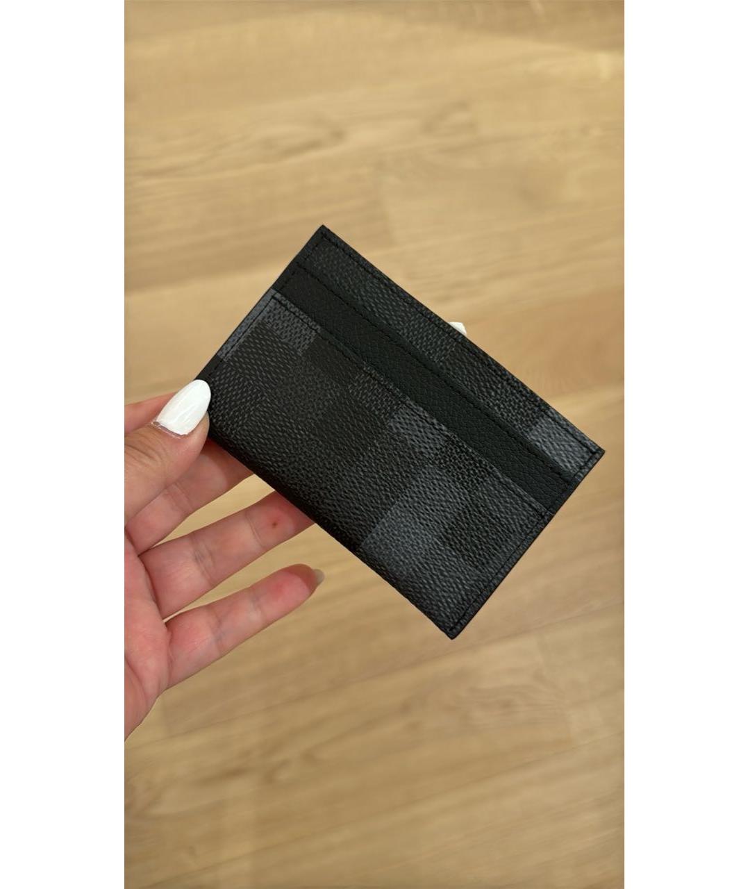 LOUIS VUITTON Черный кожаный кардхолдер, фото 4