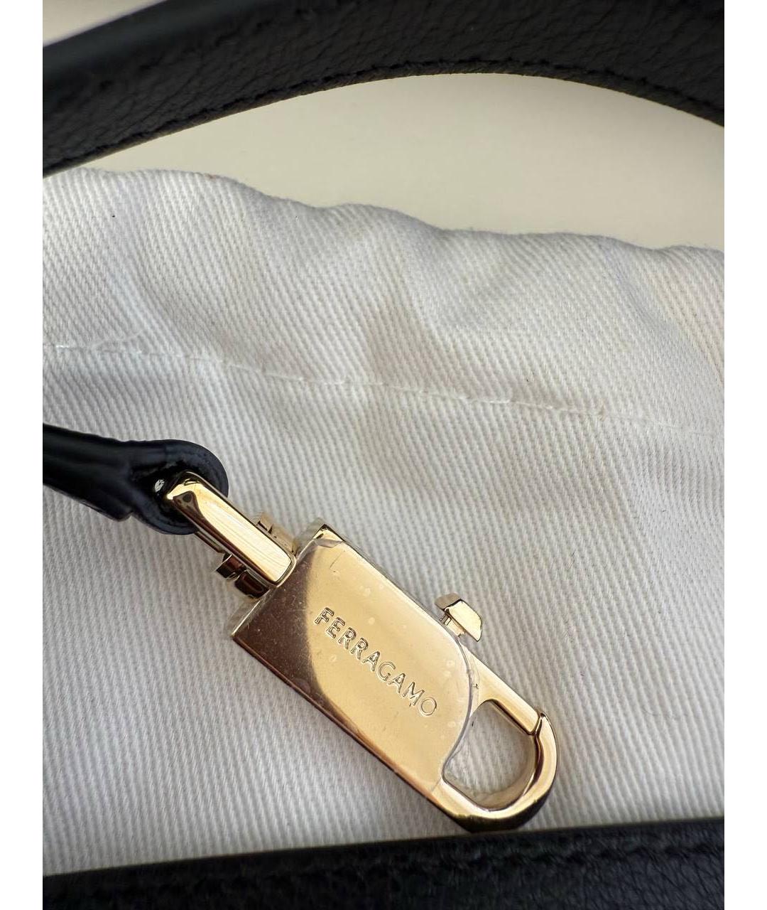 FERRAGAMO Черная кожаная сумка с короткими ручками, фото 5