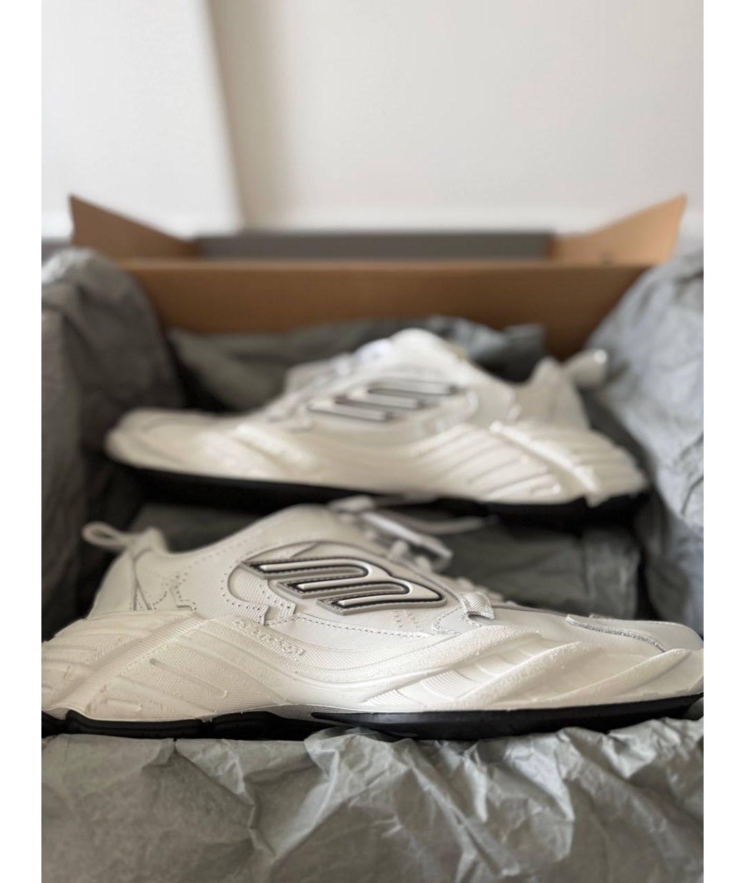 BALENCIAGA Белые кожаные низкие кроссовки / кеды, фото 3