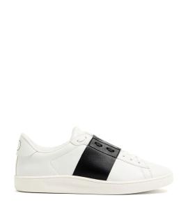 VALENTINO Низкие кроссовки / кеды