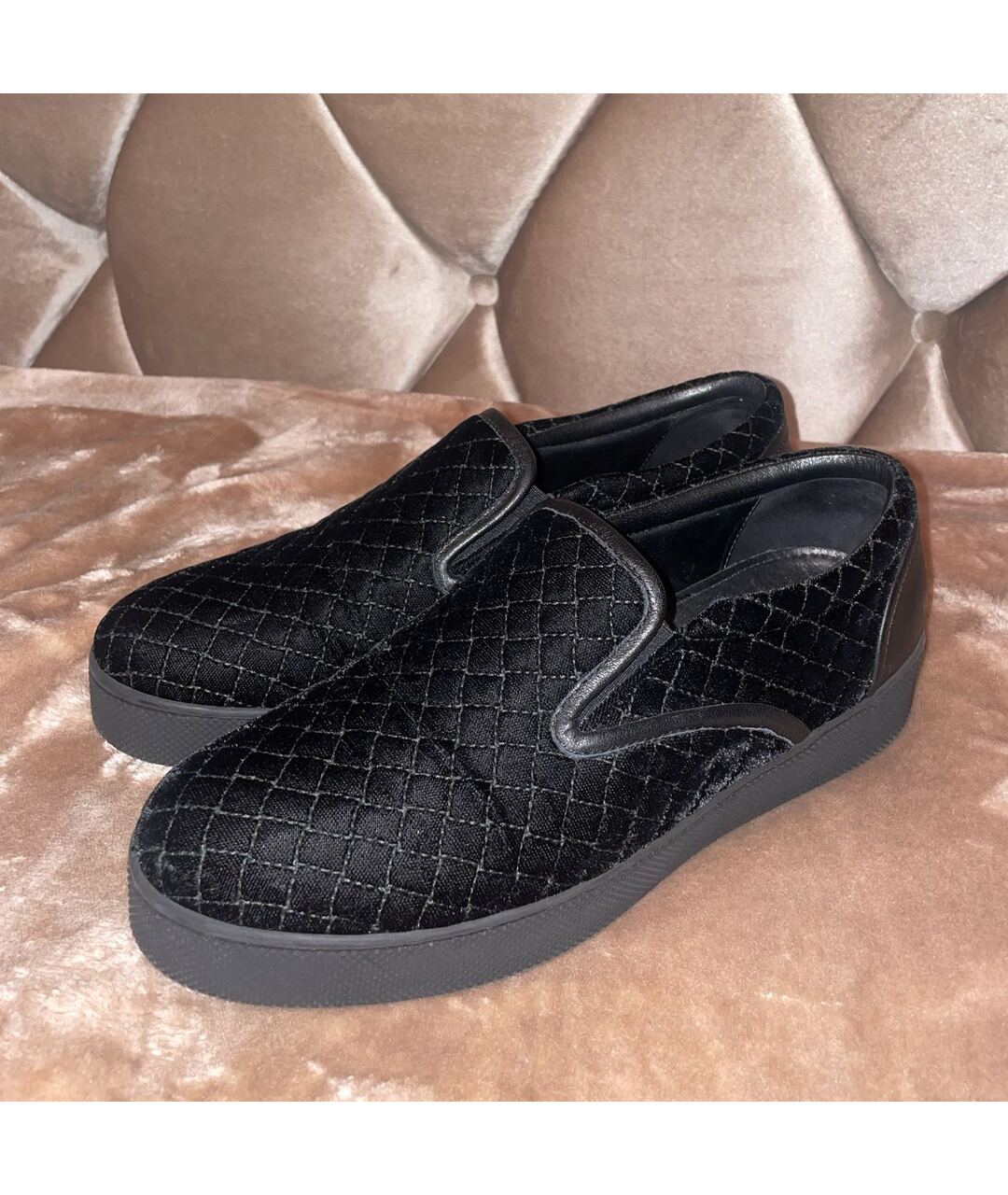 BOTTEGA VENETA Черные бархатные слипоны, фото 3