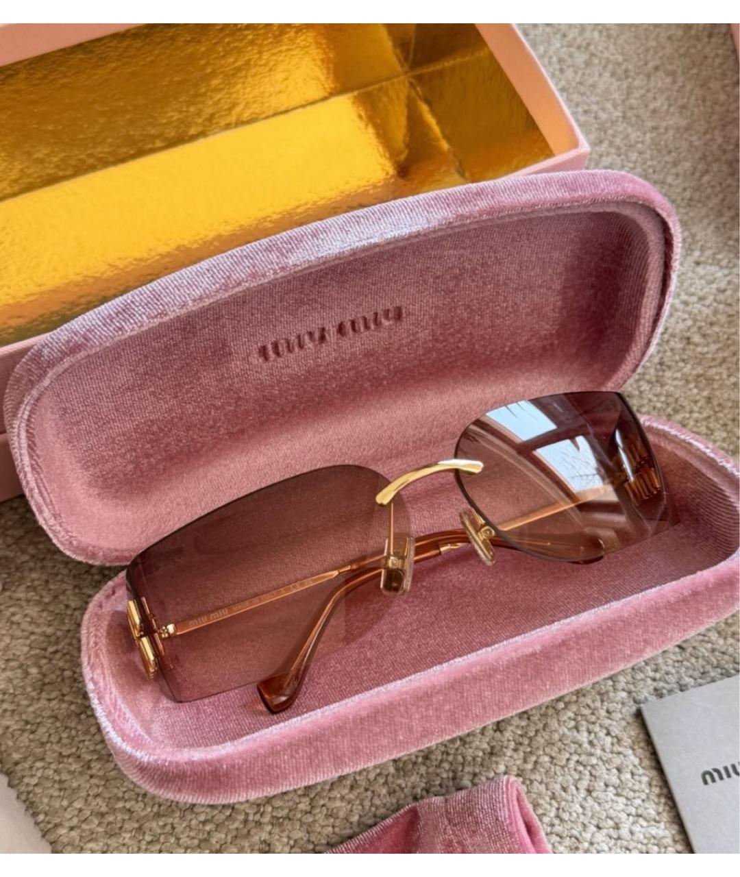 MIU MIU Бежевые солнцезащитные очки, фото 4