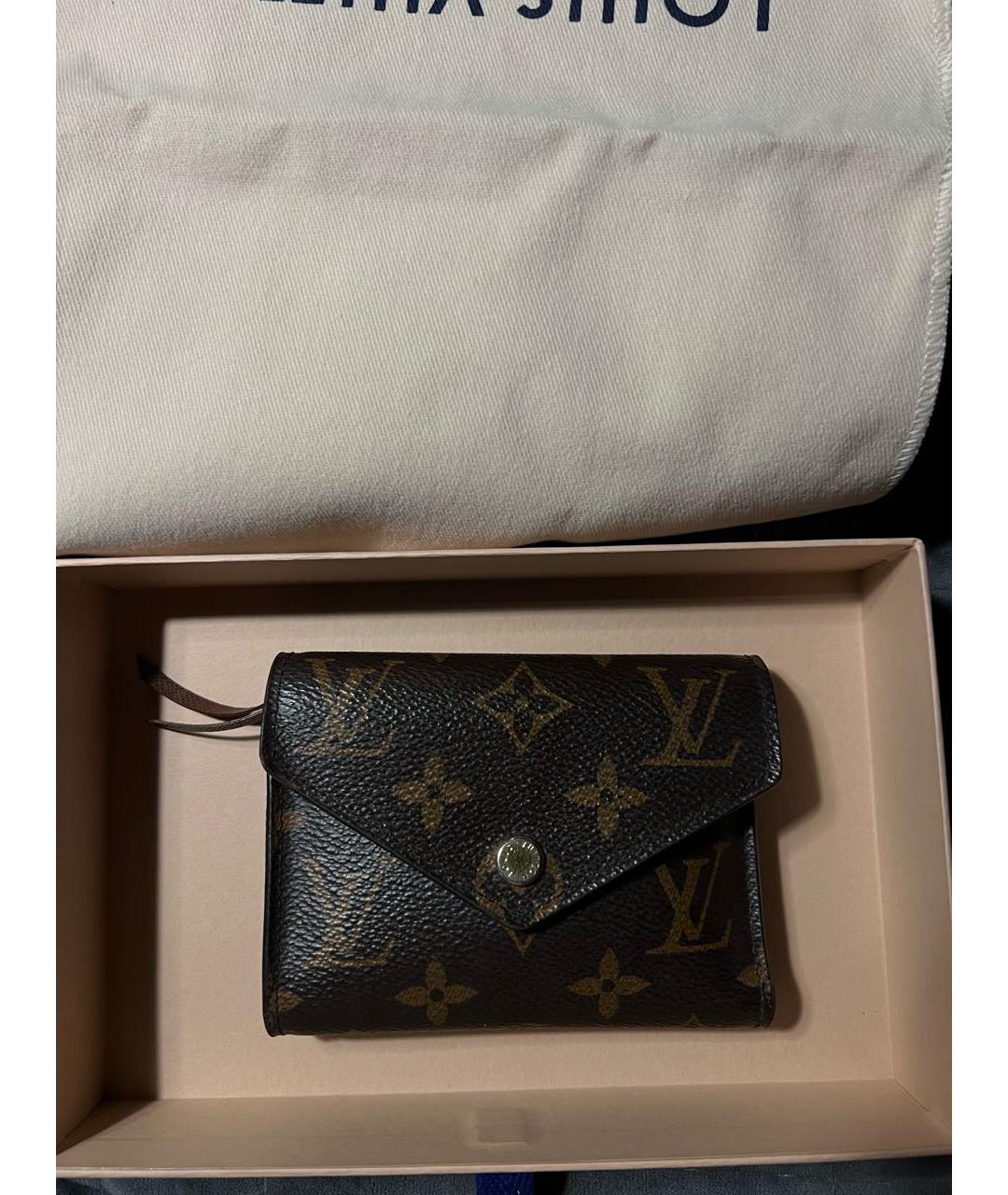 LOUIS VUITTON Коричневый кошелек, фото 7