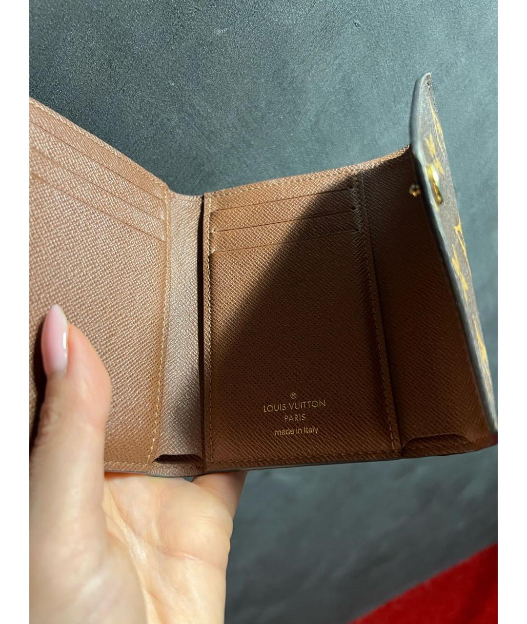LOUIS VUITTON Коричневый кошелек, фото 6