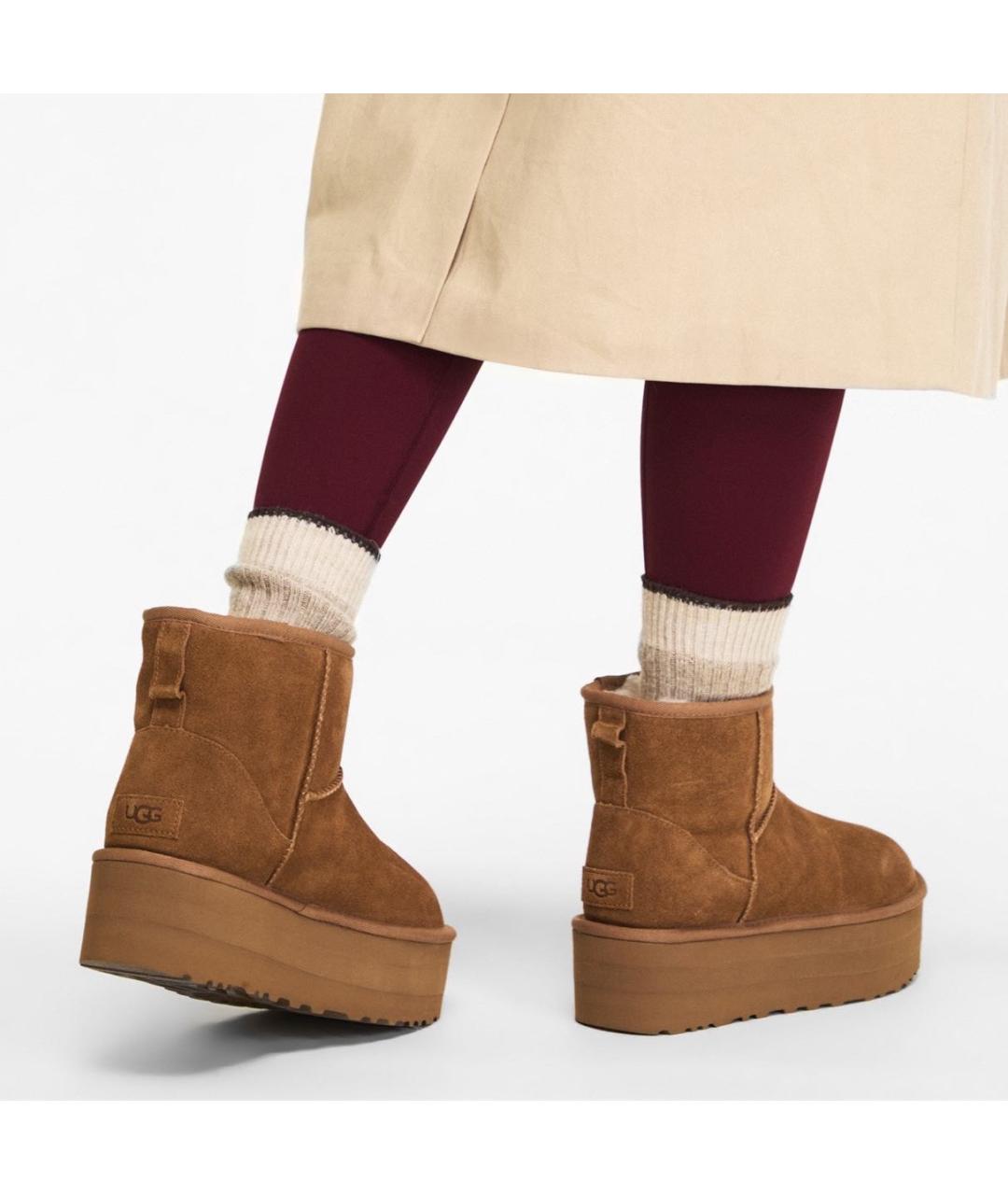 UGG AUSTRALIA Коричневые нубуковые сапоги, фото 2