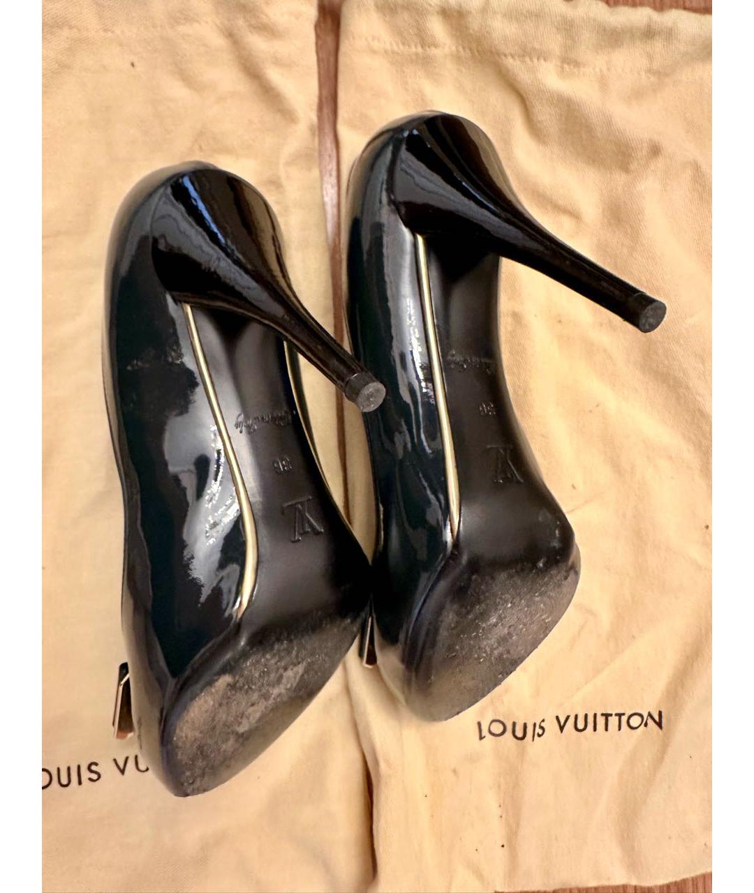 LOUIS VUITTON Темно-синие туфли из лакированной кожи, фото 4