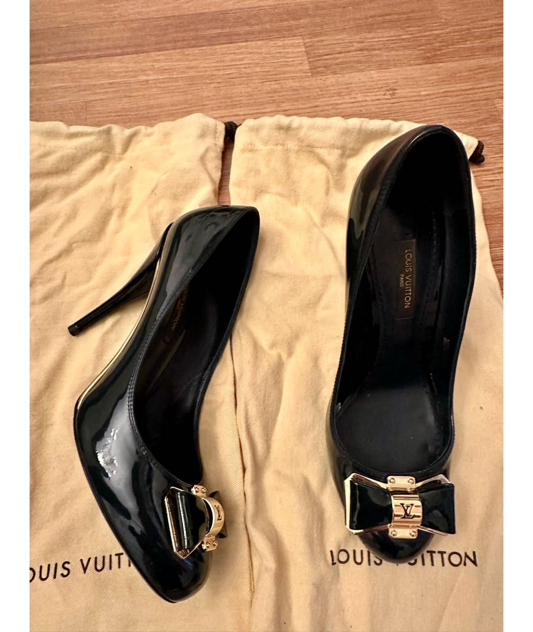 LOUIS VUITTON Темно-синие туфли из лакированной кожи, фото 2