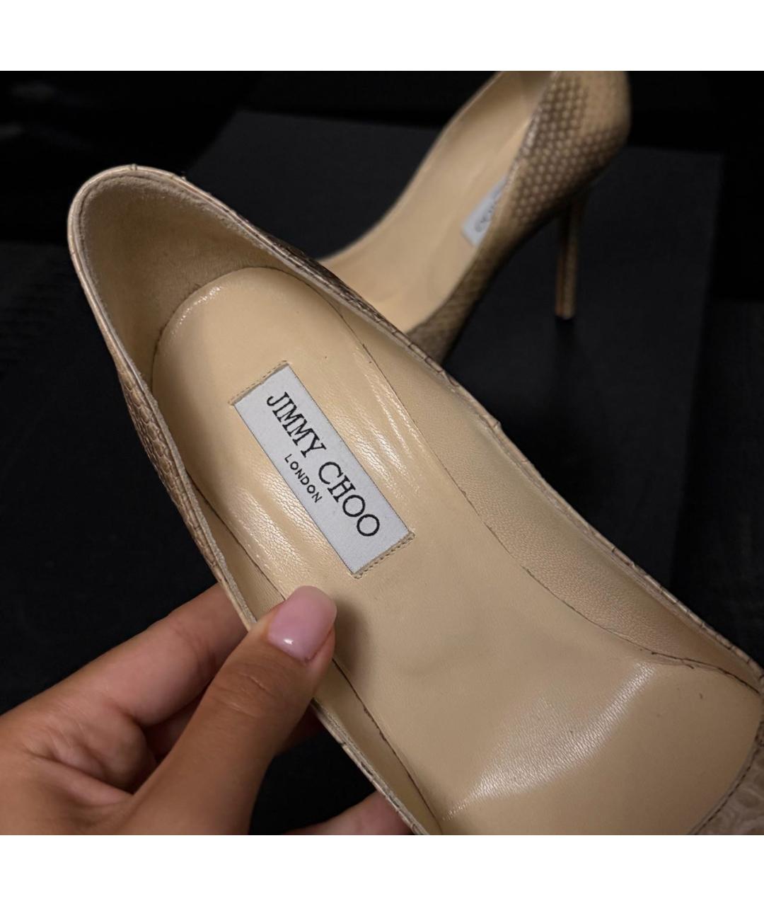 JIMMY CHOO Бежевые туфли из экзотической кожи, фото 4