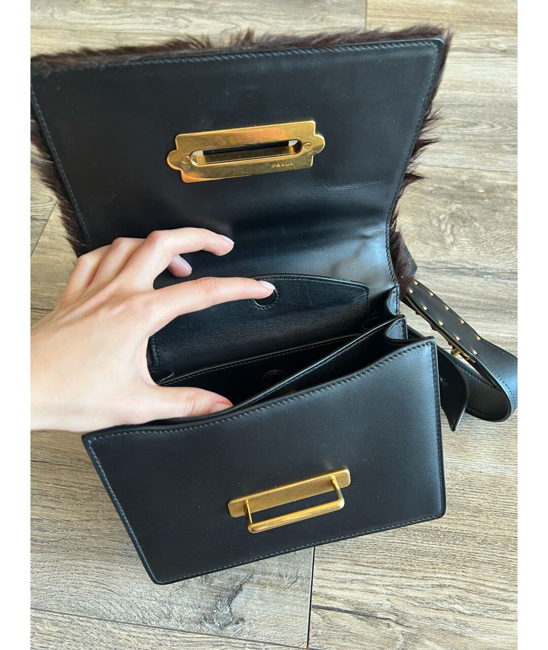 PRADA Черная кожаная сумка тоут, фото 7