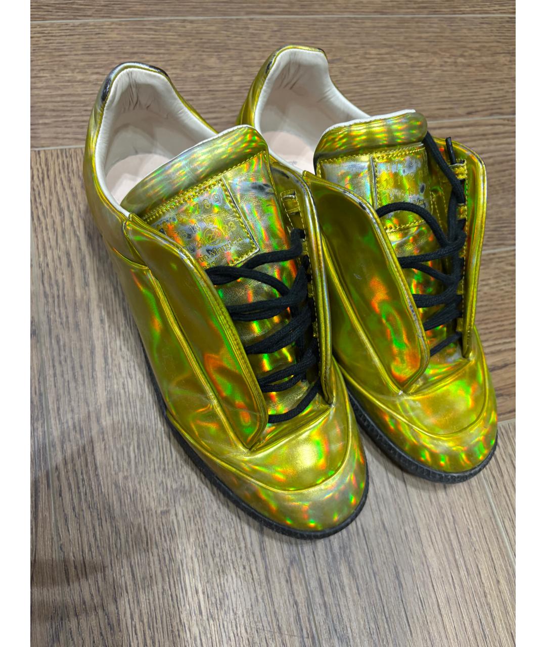 MAISON MARGIELA Золотые кожаные низкие кроссовки / кеды, фото 2