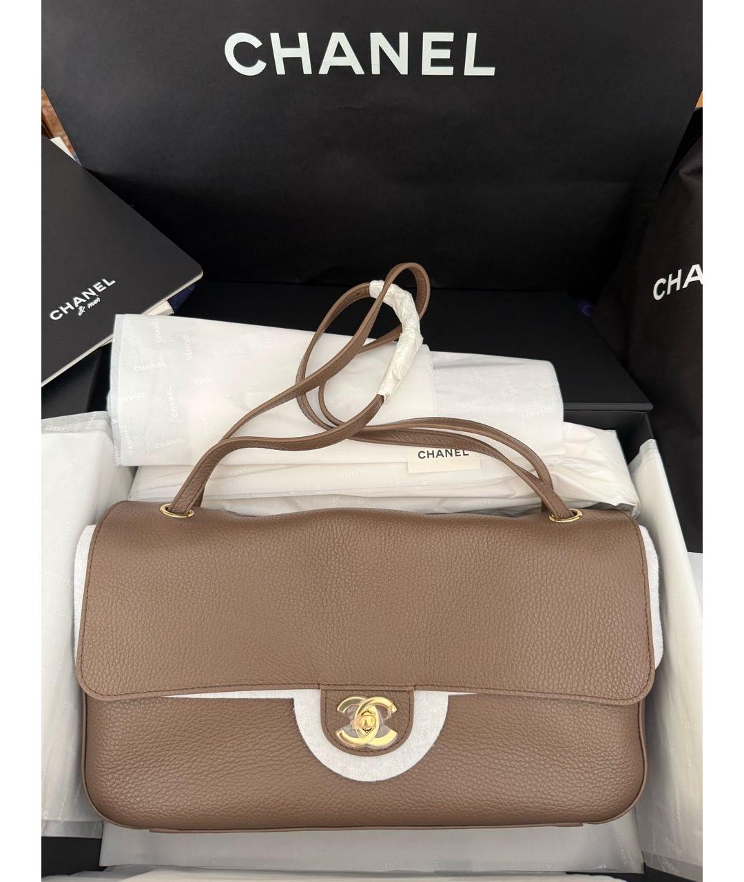 CHANEL Бежевая кожаная сумка через плечо, фото 5