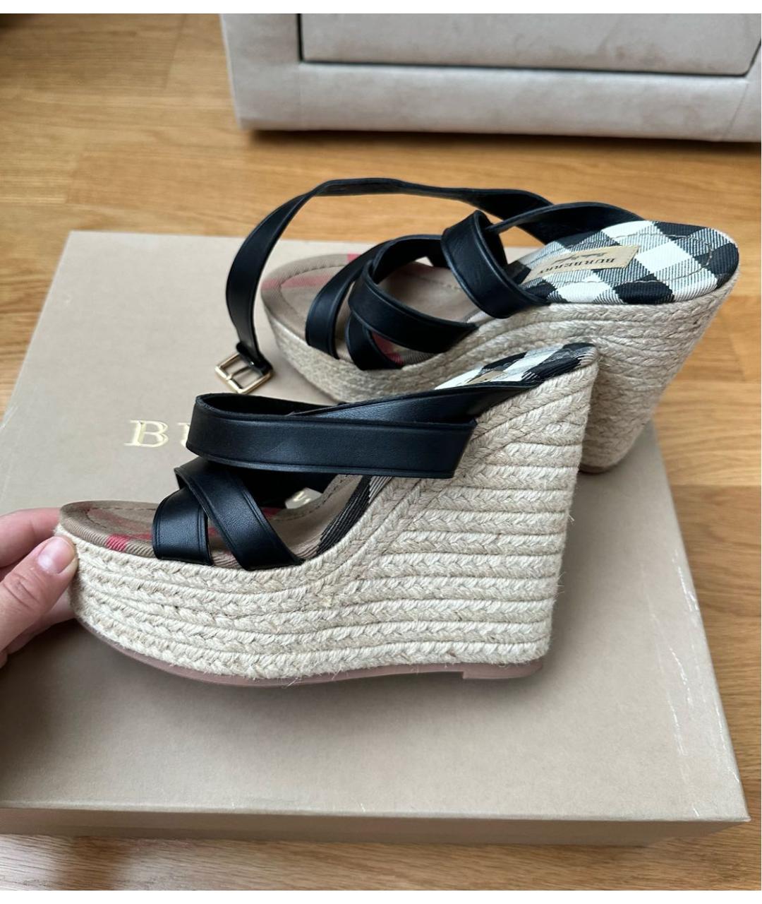 BURBERRY Черные кожаные босоножки, фото 3
