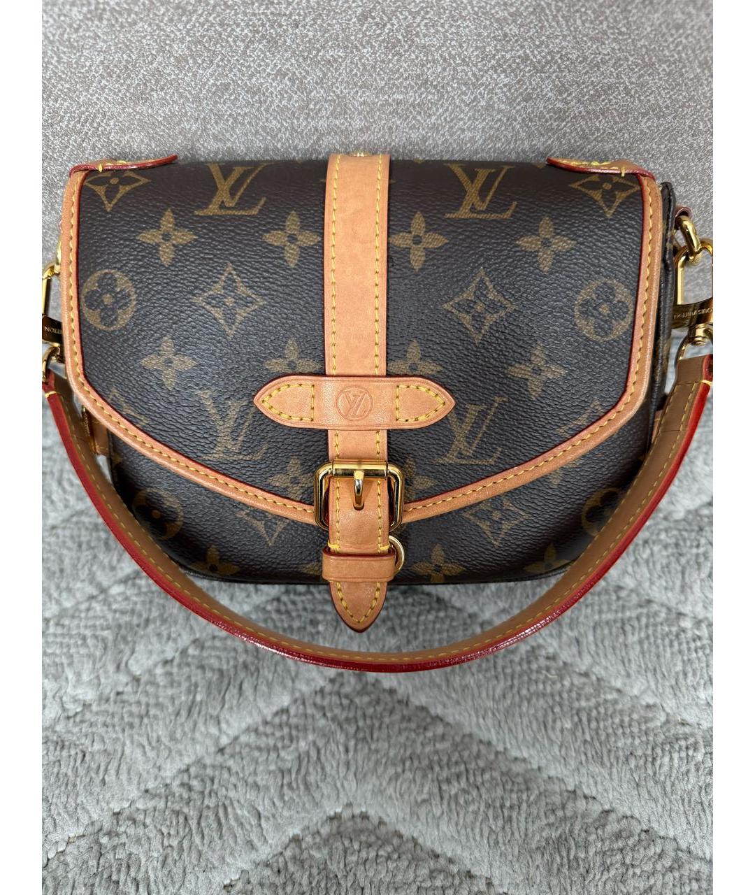 LOUIS VUITTON Коричневая сумка на плечо, фото 6