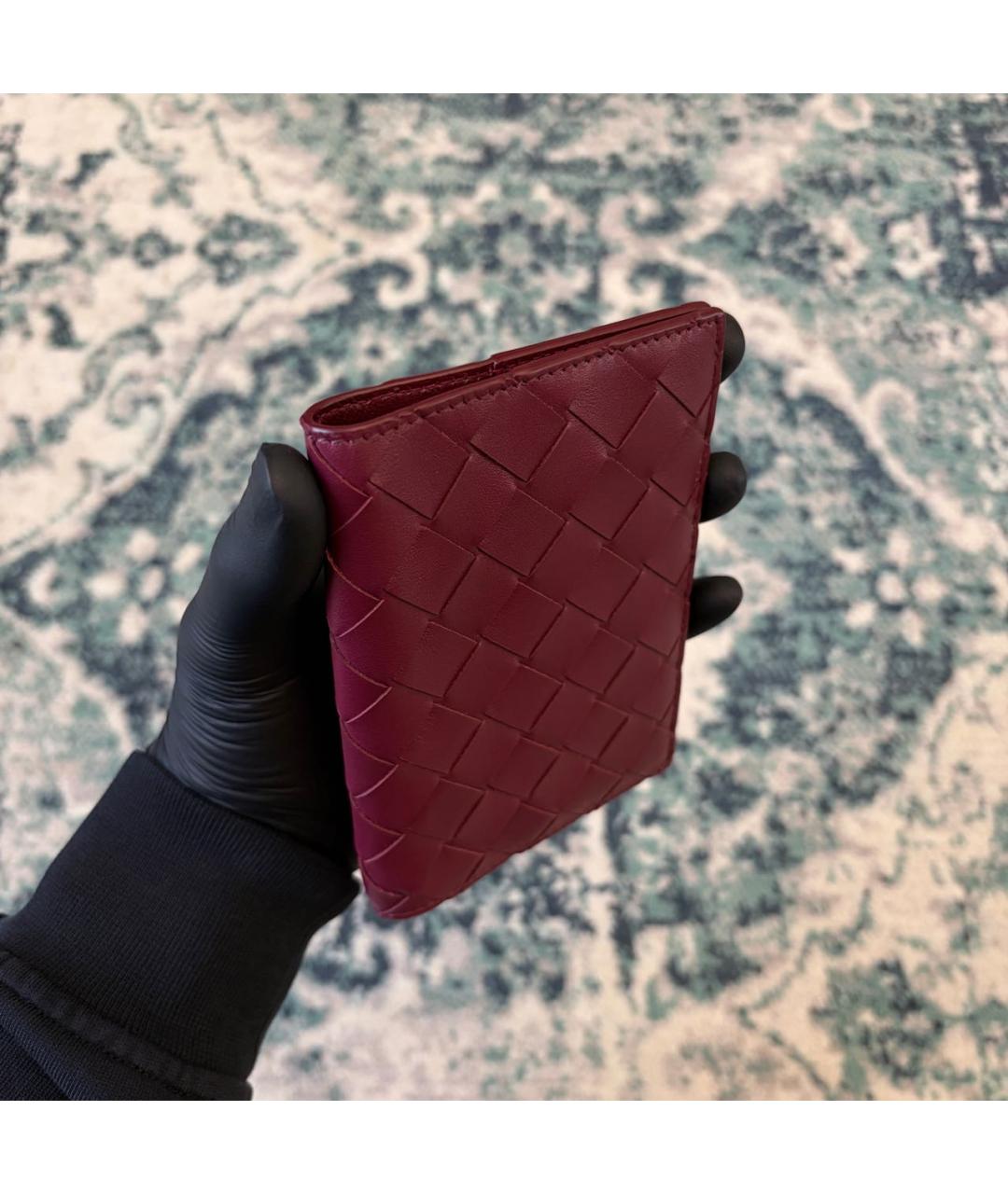 BOTTEGA VENETA Бордовый кожаный кардхолдер, фото 6