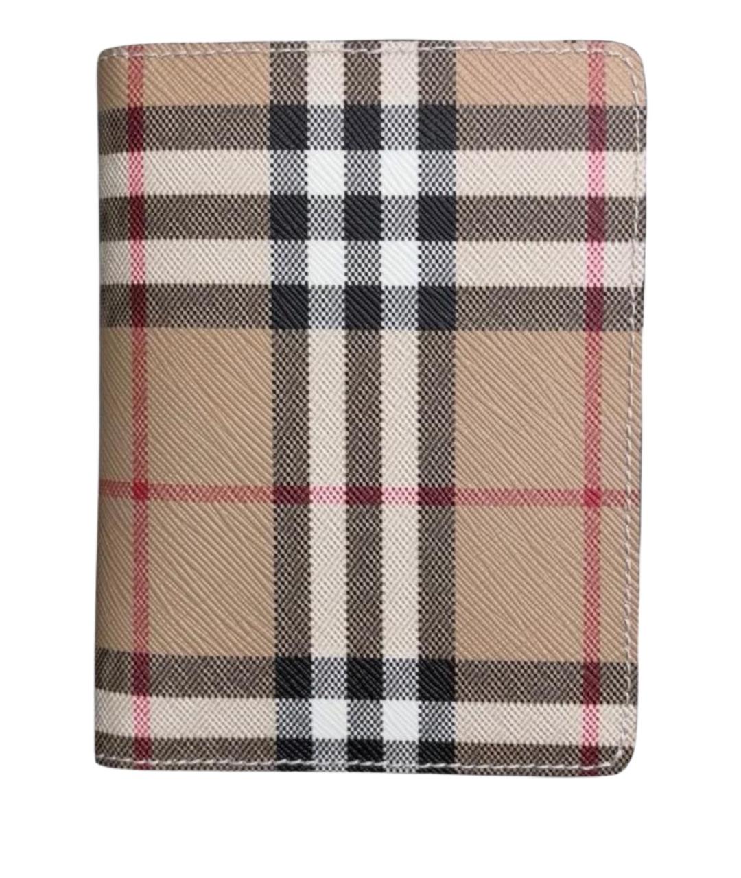 BURBERRY Бежевый кожаный кардхолдер, фото 1