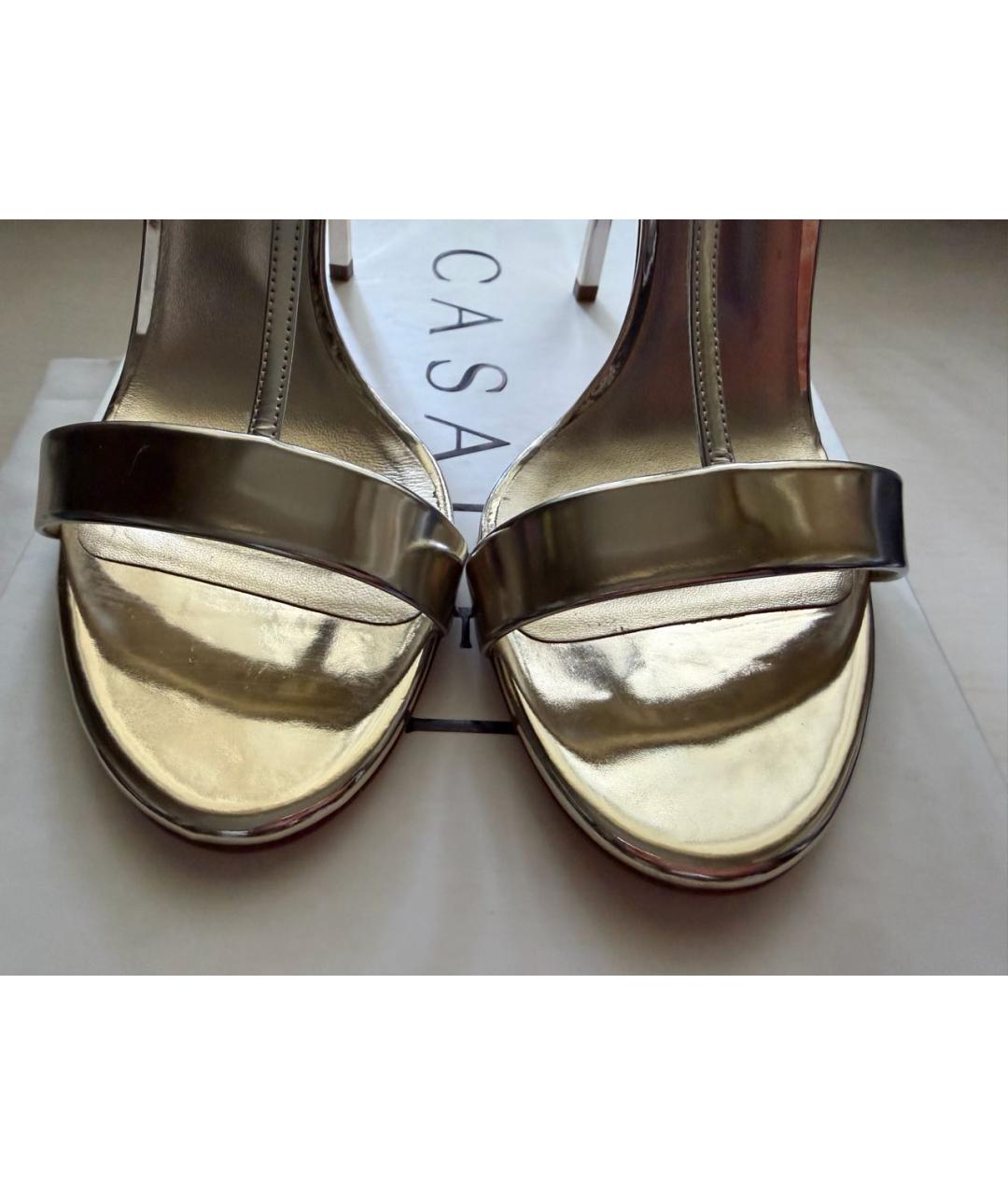 CASADEI Золотые босоножки из лакированной кожи, фото 4