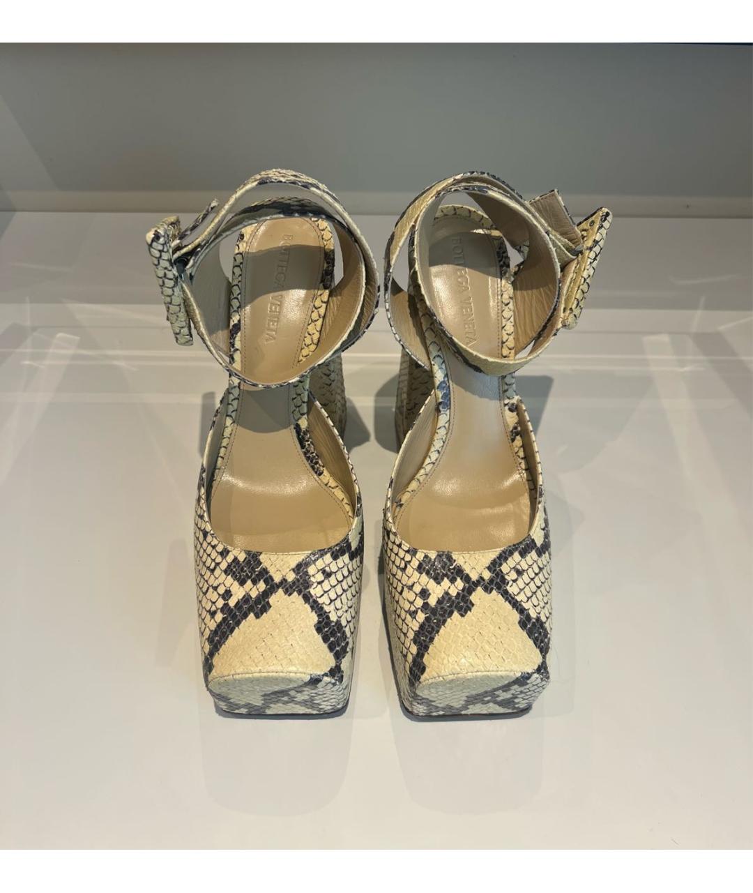 BOTTEGA VENETA Желтые туфли из экзотической кожи, фото 2