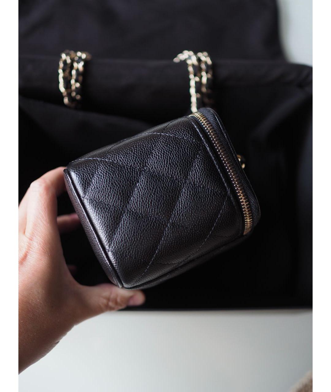 CHANEL Черная кожаная сумка через плечо, фото 4