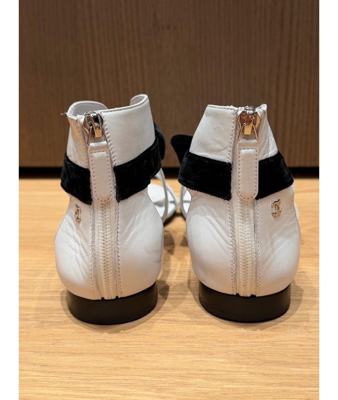 CHANEL Белые кожаные сандалии, фото 4