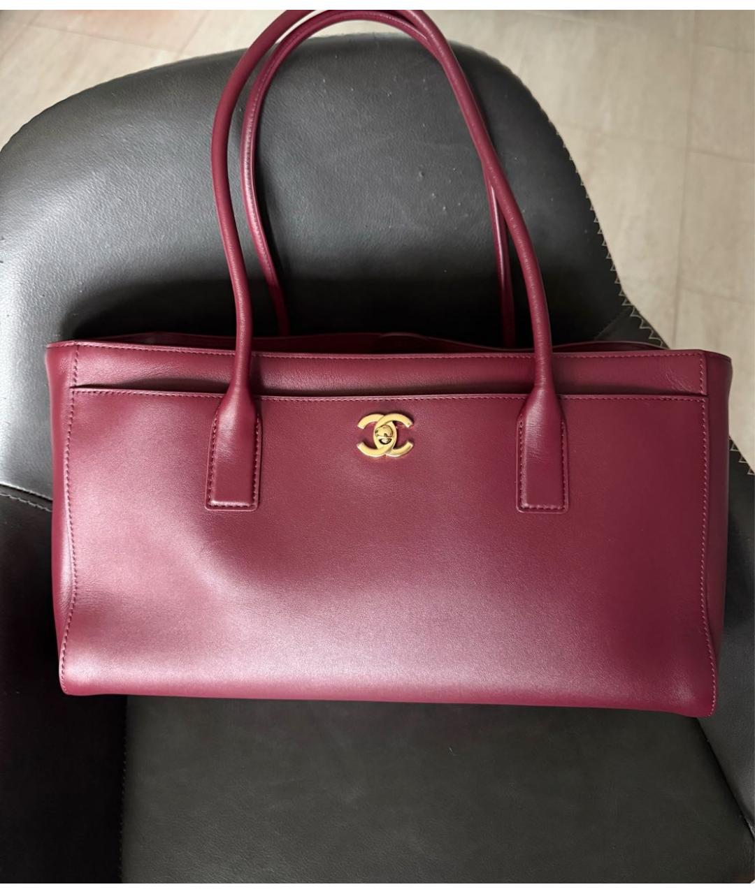 CHANEL Бордовая кожаная сумка тоут, фото 2