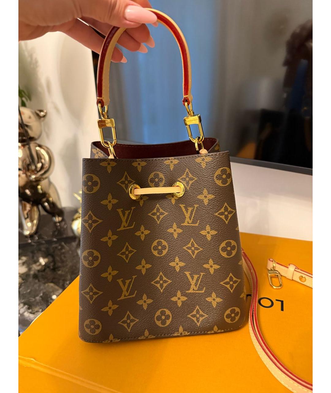 LOUIS VUITTON Коричневая сумка через плечо, фото 3
