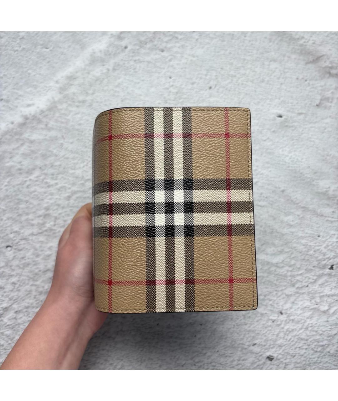 BURBERRY Бежевый кожаный кошелек, фото 6