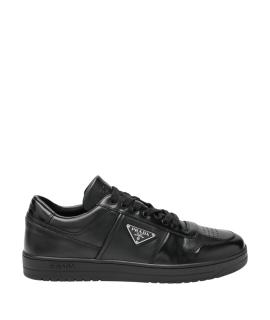 PRADA Низкие кроссовки / кеды