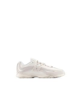 NEW BALANCE Низкие кроссовки / кеды