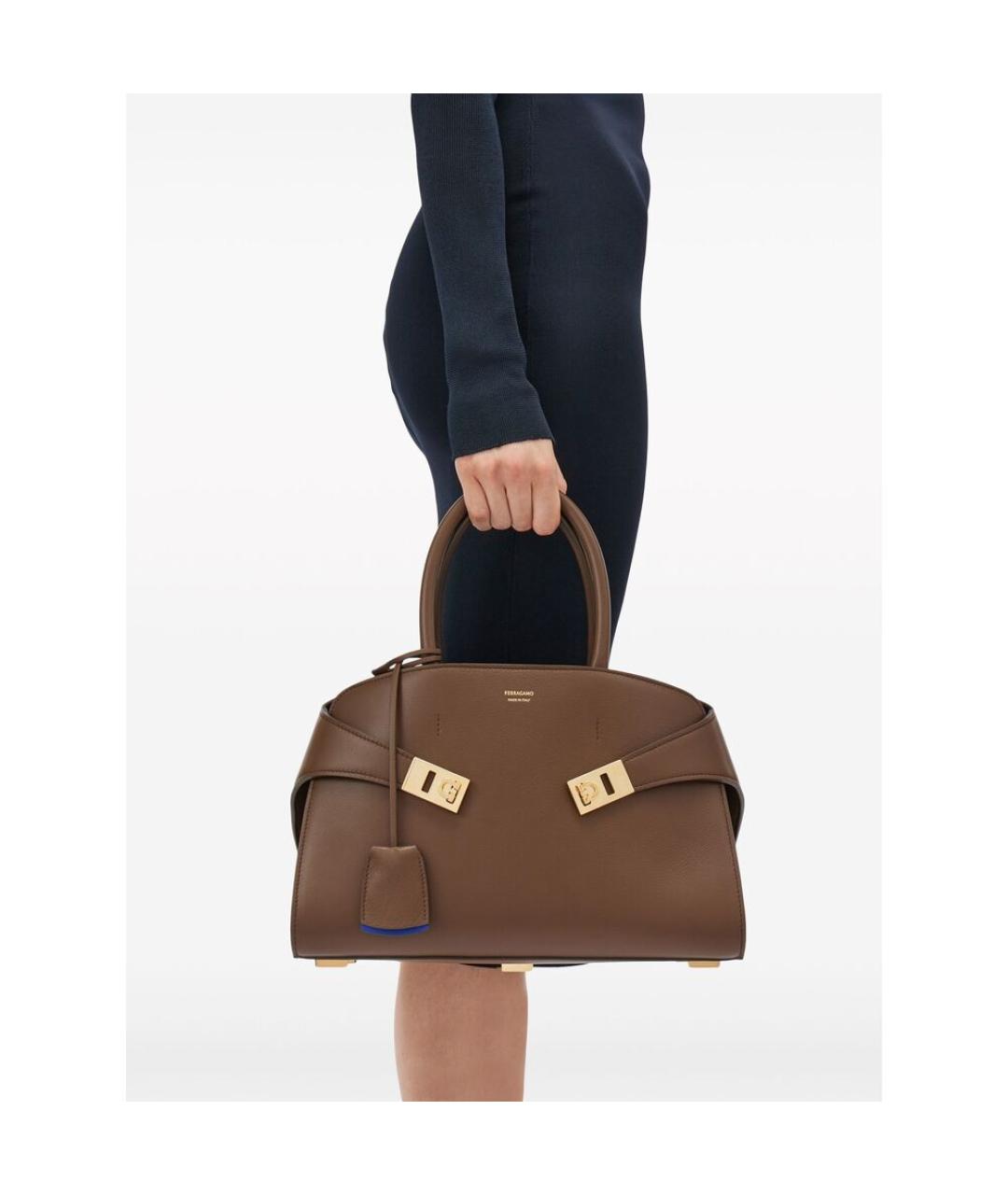 FERRAGAMO Коричневая кожаная сумка тоут, фото 6