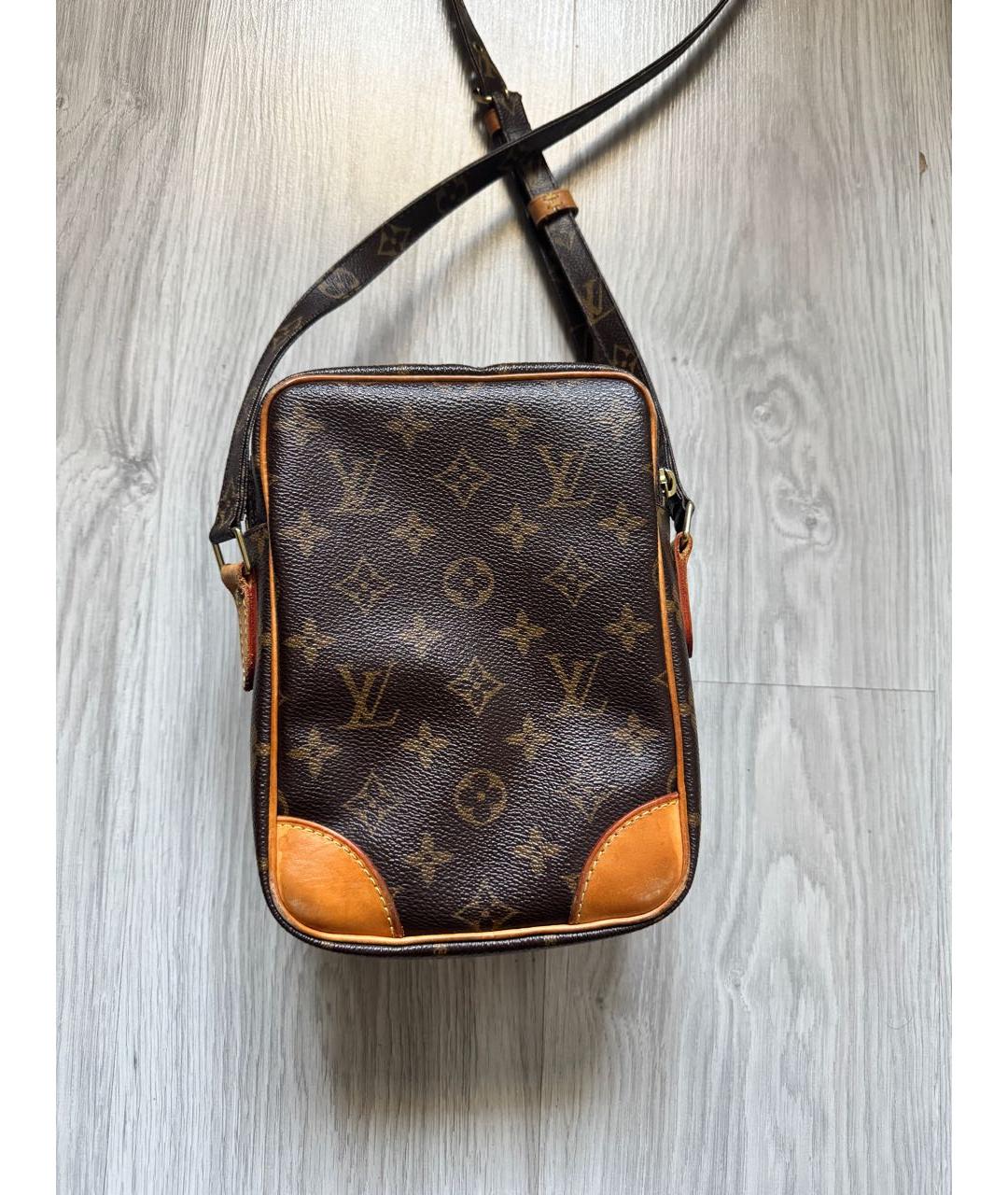 LOUIS VUITTON Коричневая кожаная сумка на плечо, фото 3