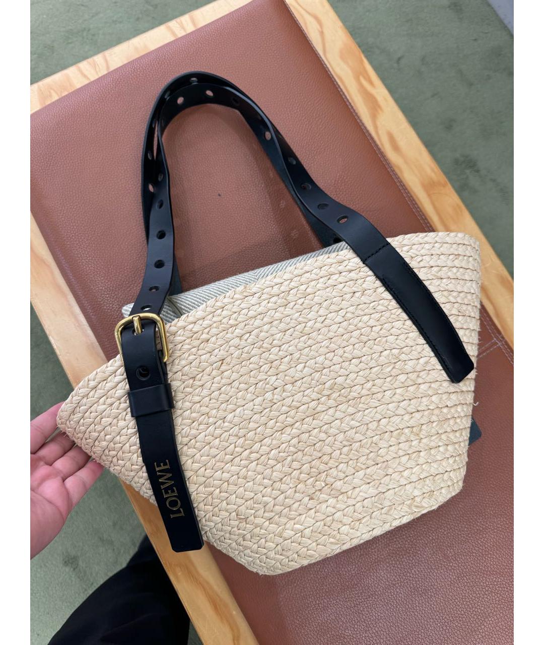 LOEWE Бежевая плетеная пляжная сумка, фото 2