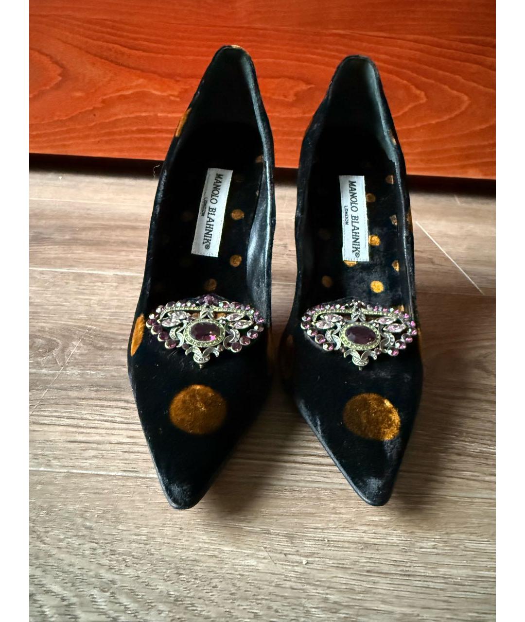 MANOLO BLAHNIK Мульти бархатные туфли, фото 2