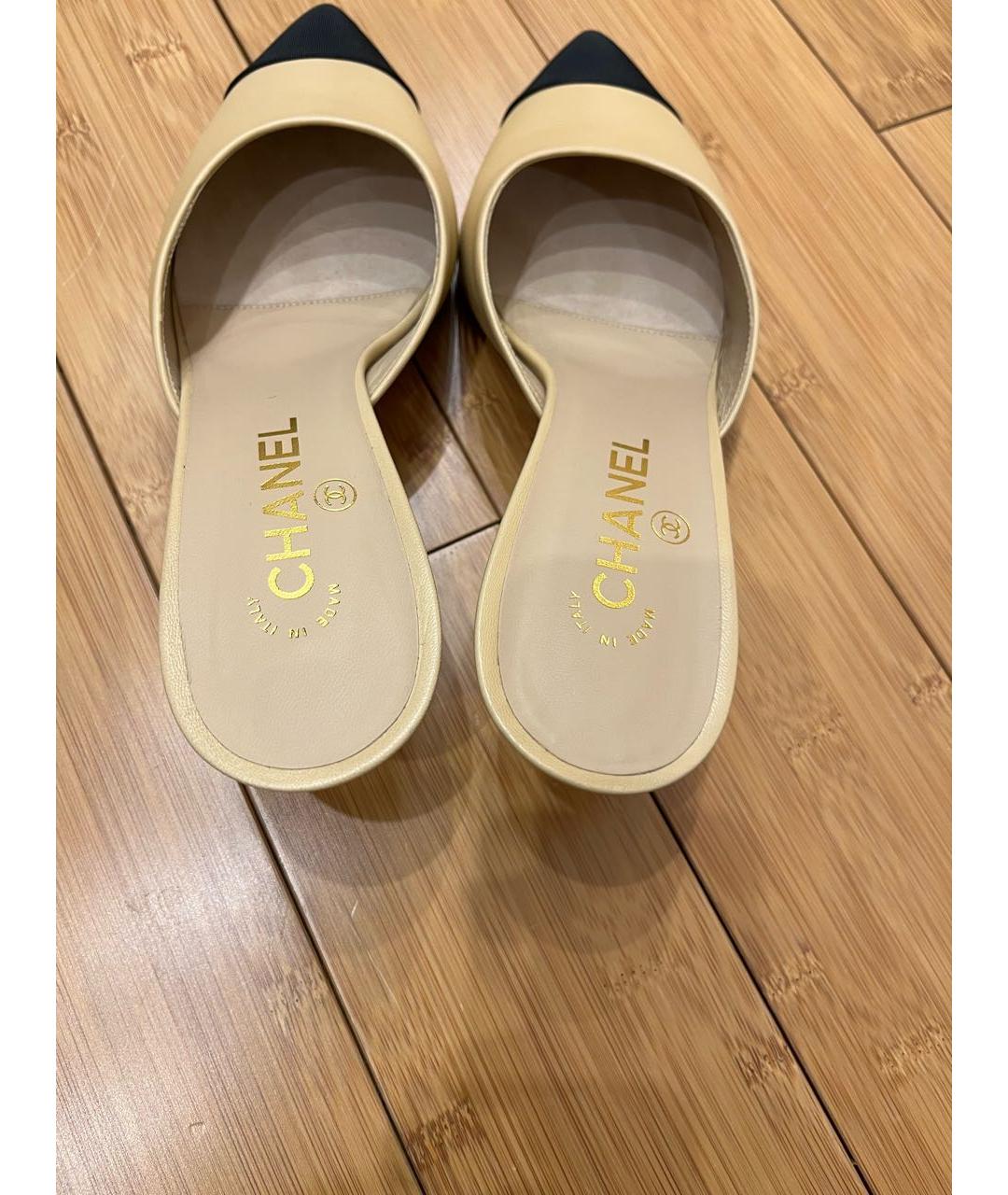 CHANEL Бежевые кожаные мюли, фото 4
