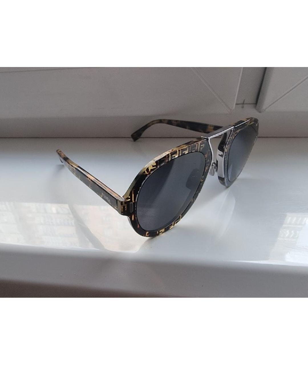 FENDI Пластиковые солнцезащитные очки, фото 4