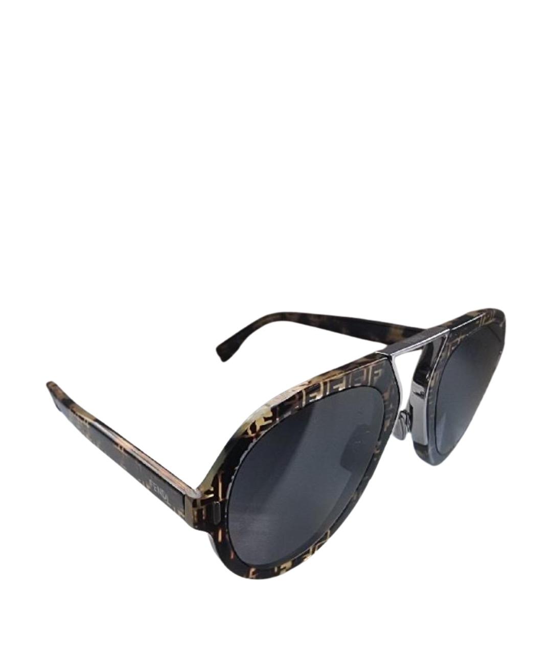 FENDI Пластиковые солнцезащитные очки, фото 1