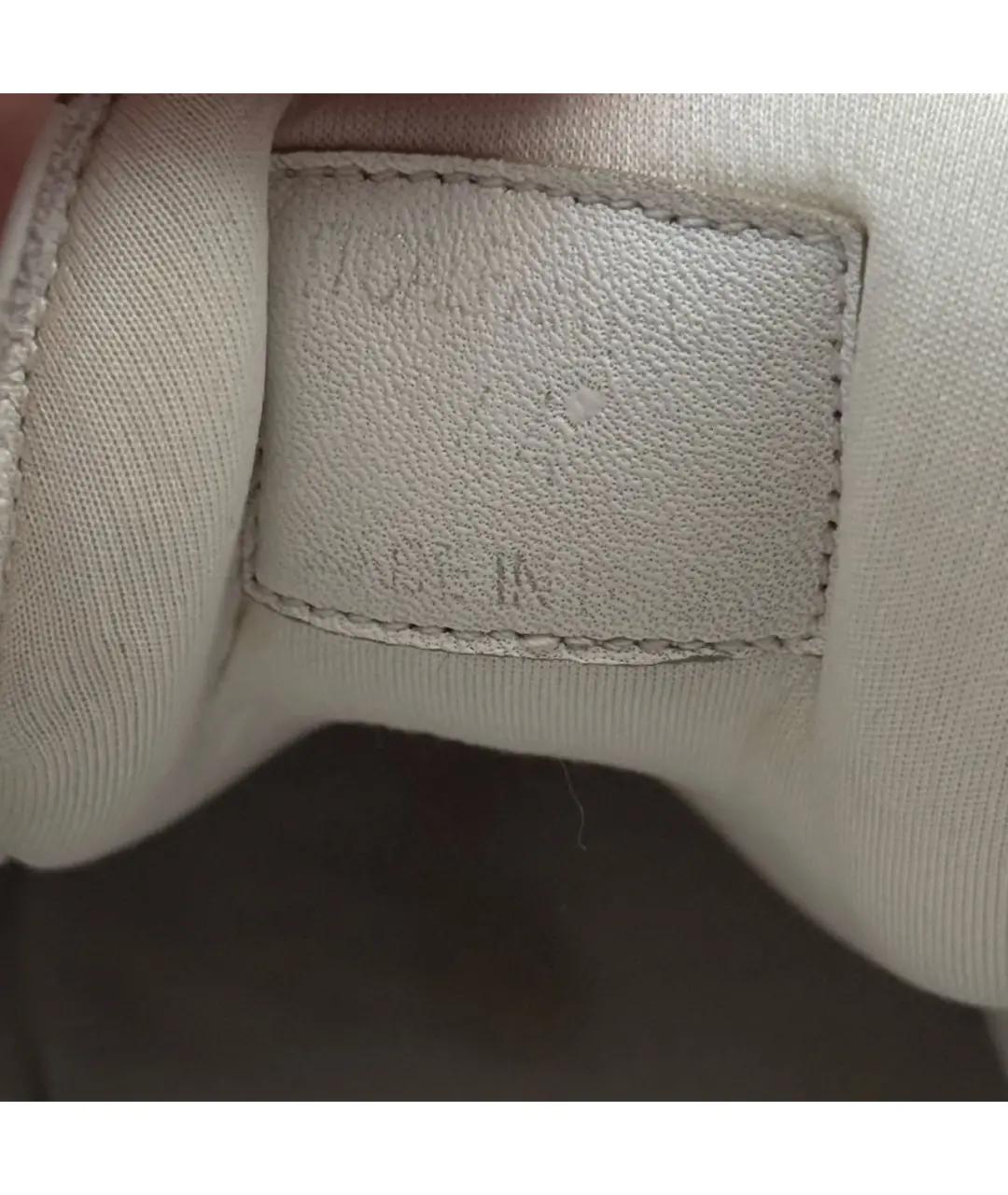 BURBERRY Белые кожаные низкие кроссовки / кеды, фото 4
