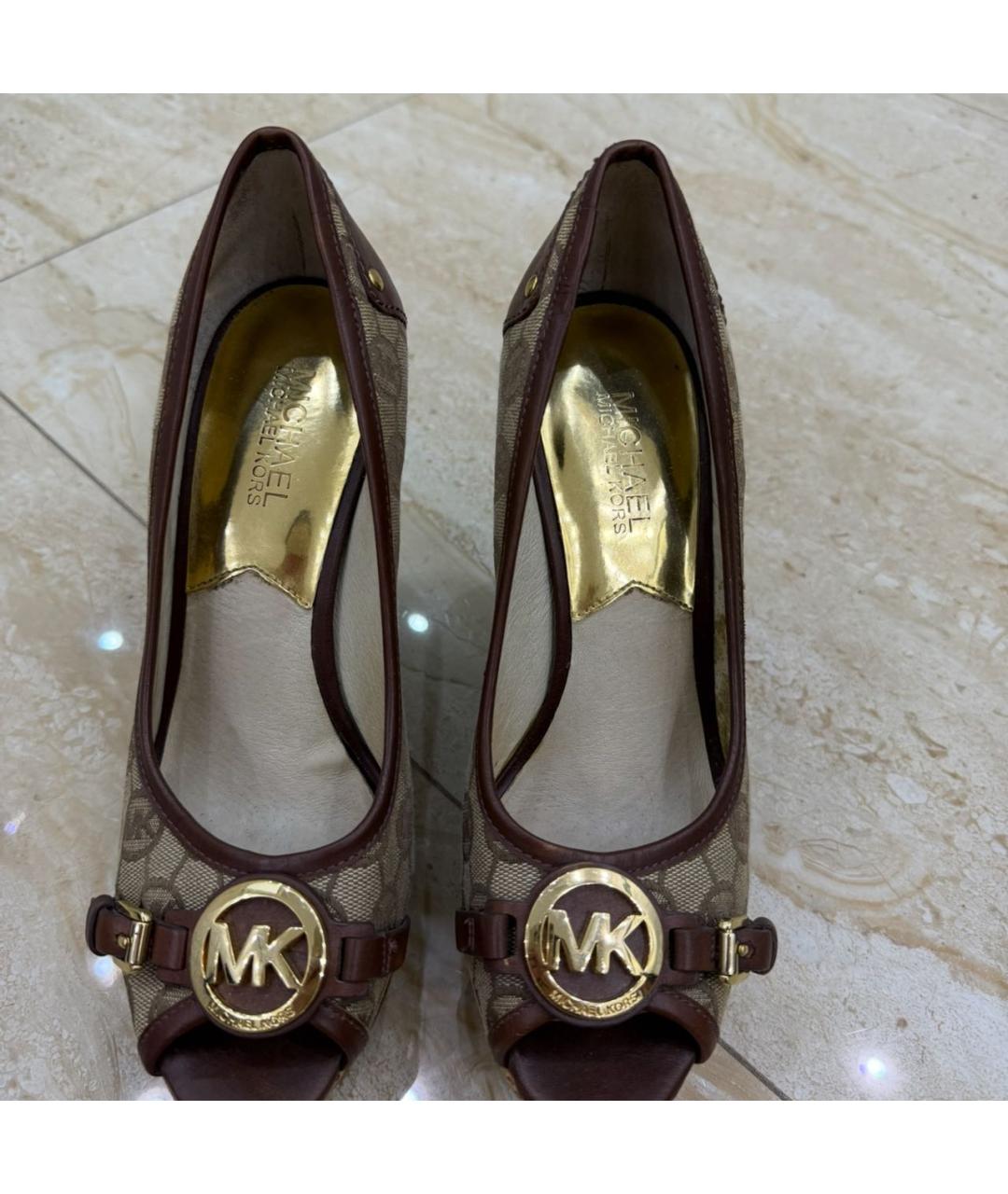 MICHAEL MICHAEL KORS Коричневые текстильные босоножки, фото 4