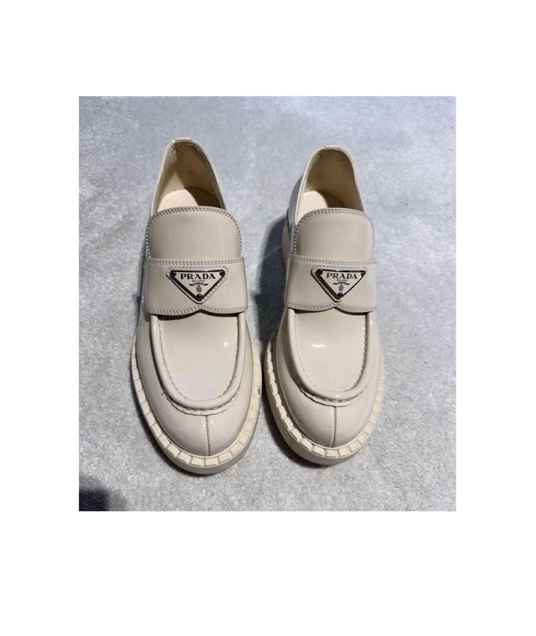 PRADA Бежевые кожаные лоферы, фото 2