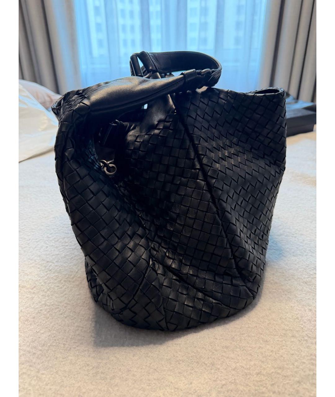 BOTTEGA VENETA Черная кожаная сумка через плечо, фото 4