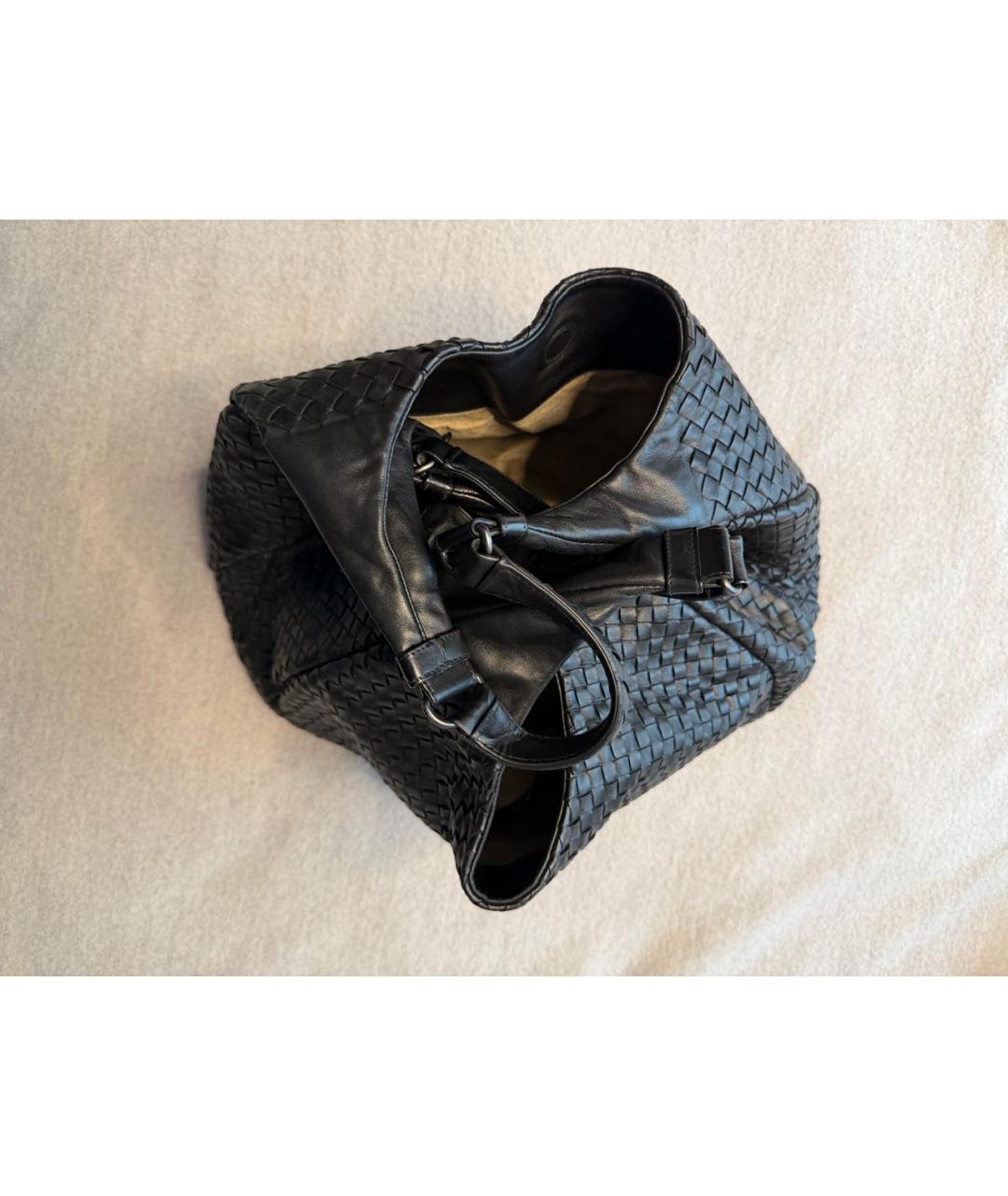 BOTTEGA VENETA Черная кожаная сумка через плечо, фото 3