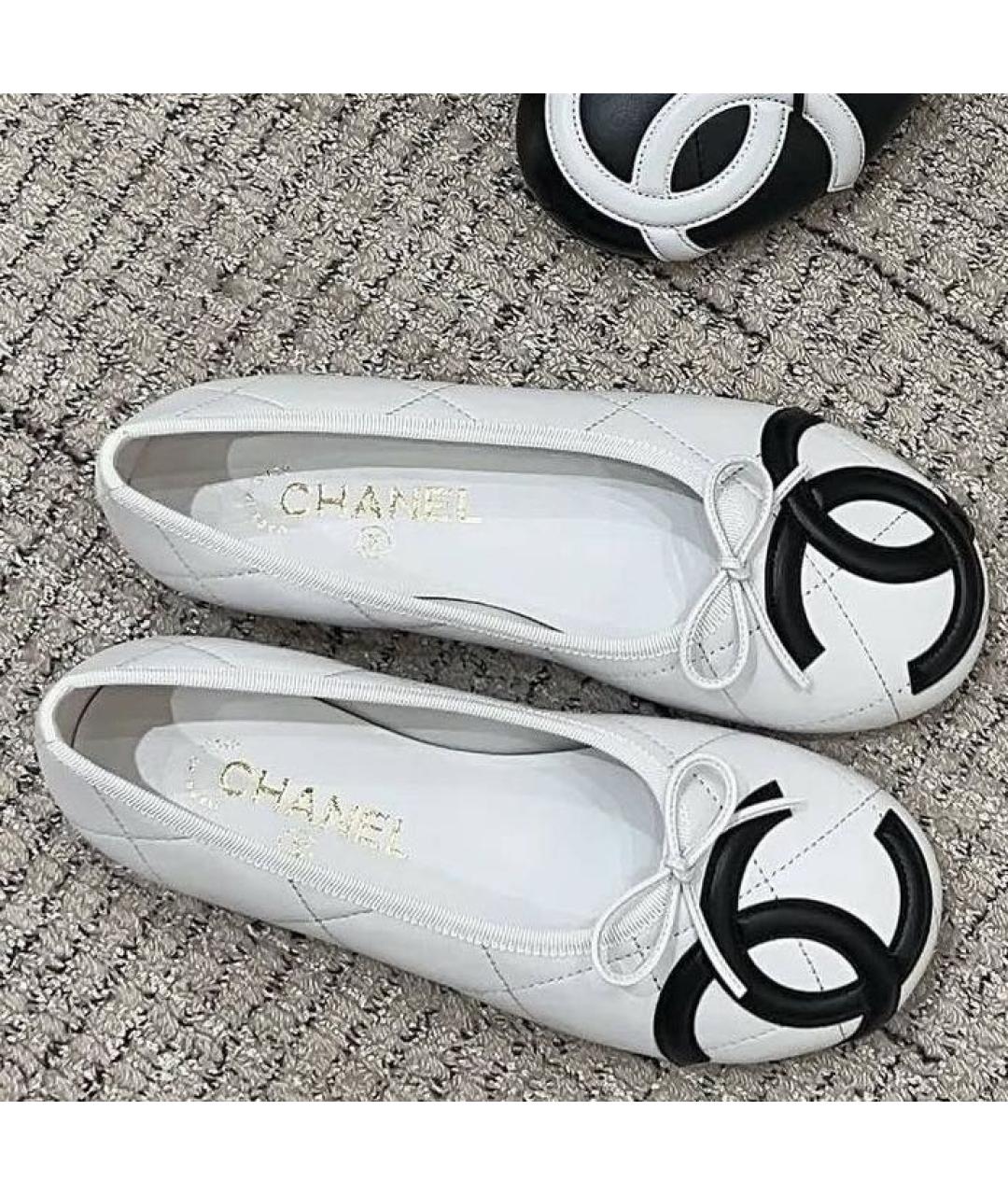 CHANEL Белые кожаные балетки, фото 4