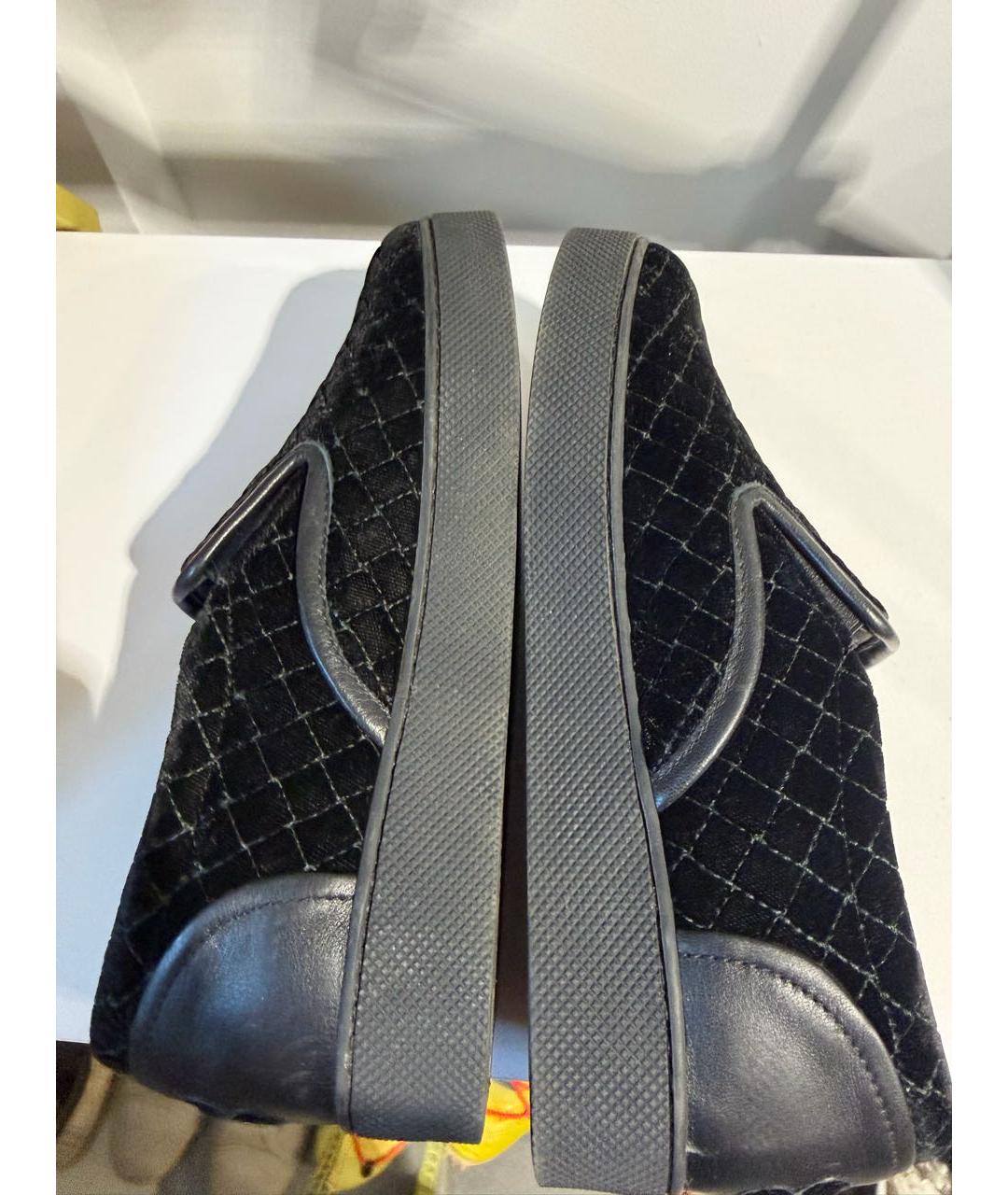 BOTTEGA VENETA Черные бархатные слипоны, фото 7