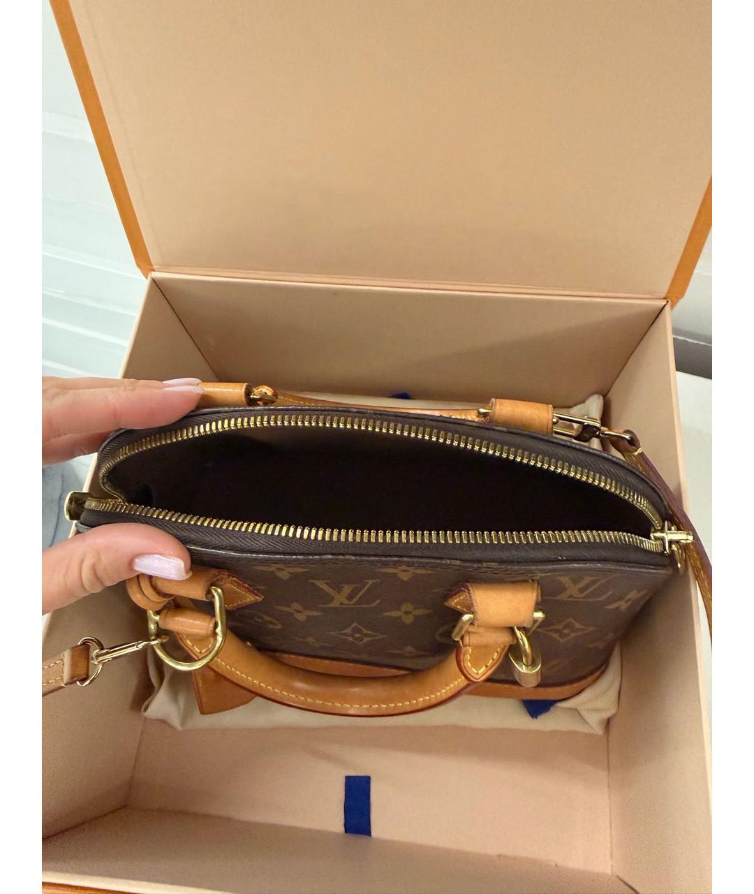 LOUIS VUITTON Коричневая сумка с короткими ручками, фото 4