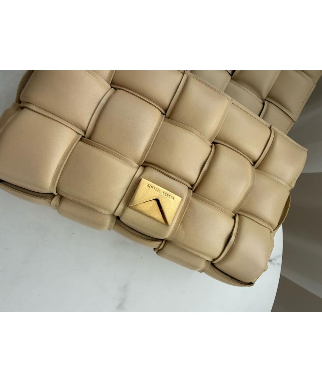 BOTTEGA VENETA Бежевая кожаная сумка через плечо, фото 5