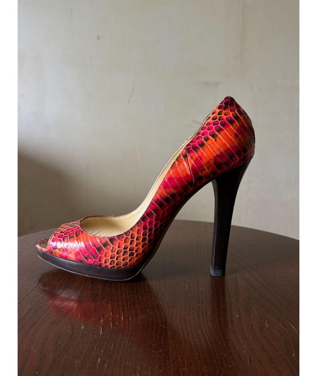 JIMMY CHOO Красные туфли из экзотической кожи, фото 9