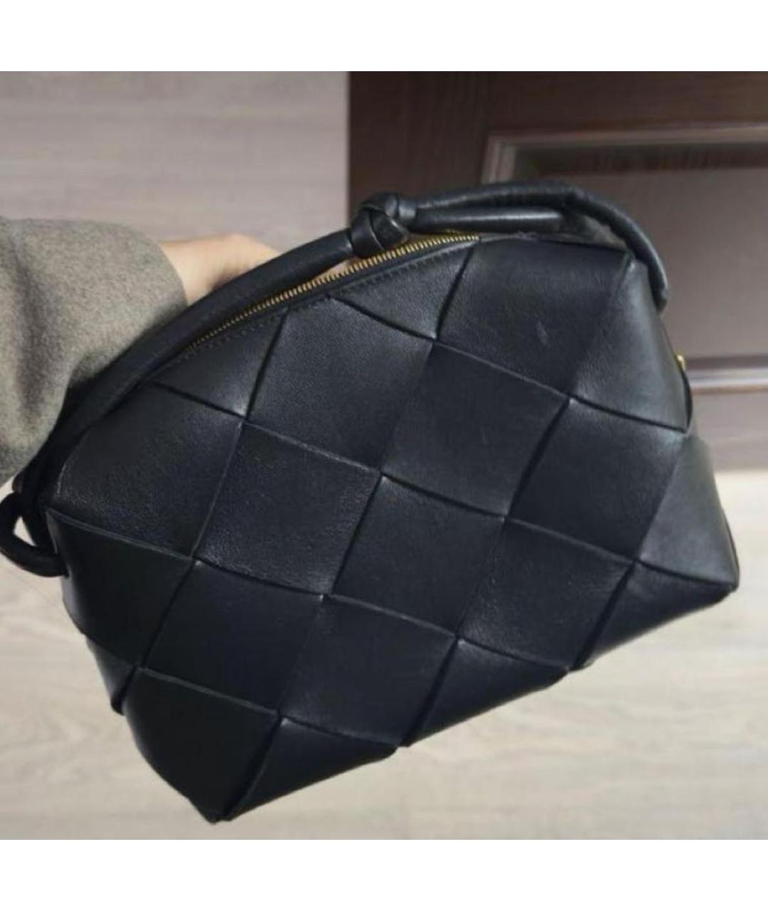 BOTTEGA VENETA Черная кожаная сумка через плечо, фото 4