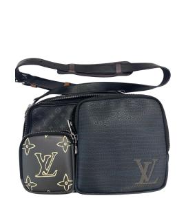 LOUIS VUITTON Сумка на плечо