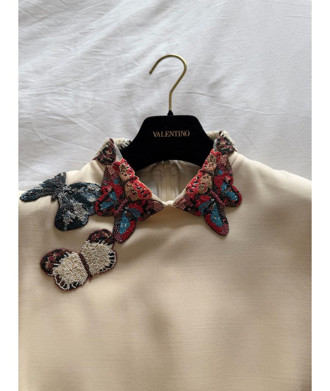 VALENTINO Бежевое шерстяное коктейльное платье, фото 4