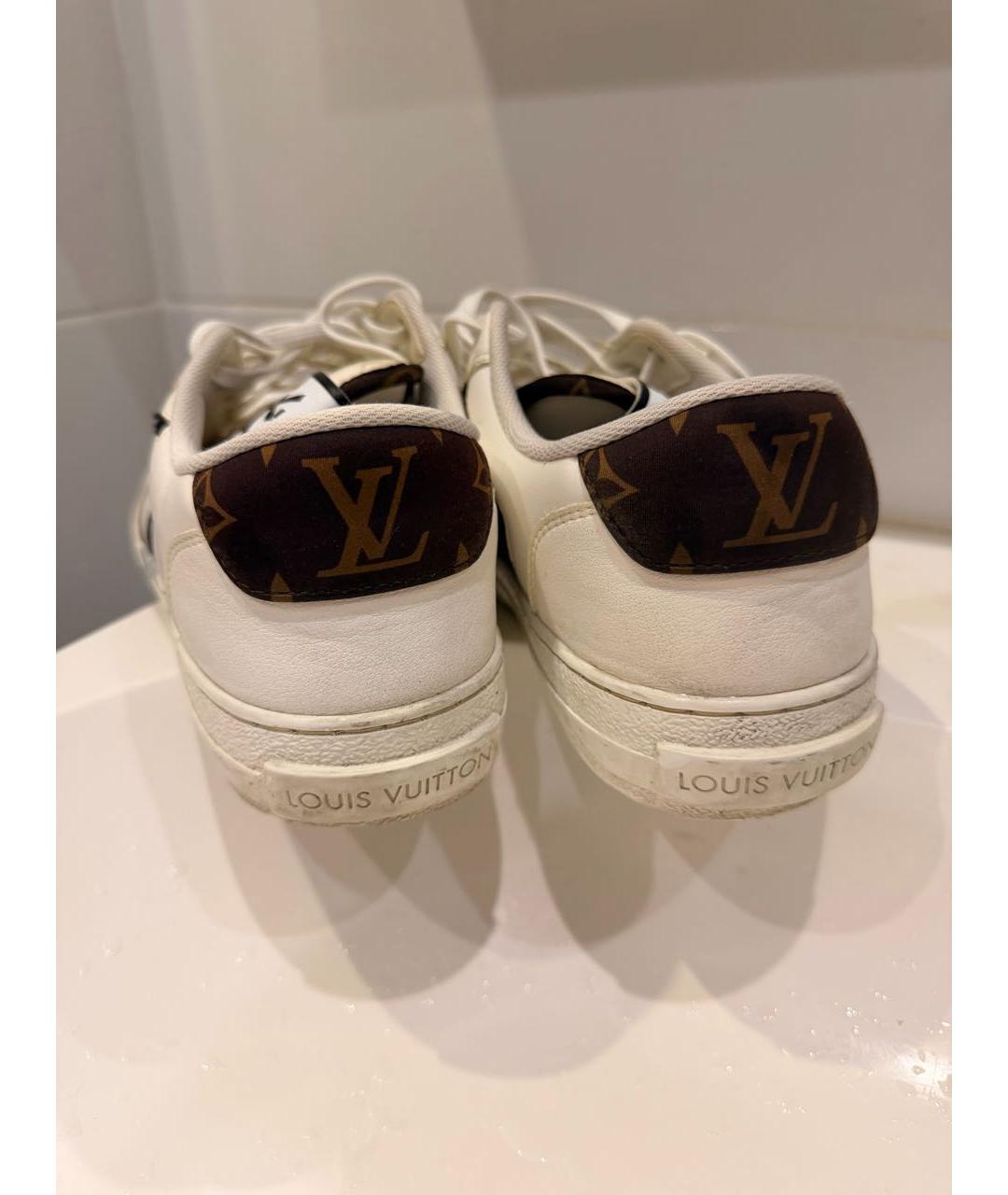 LOUIS VUITTON Белые кожаные низкие кроссовки / кеды, фото 4